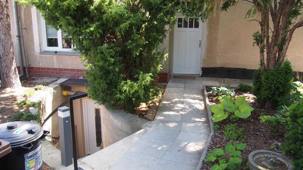 פראג Apartment Kosatcova מראה חיצוני תמונה