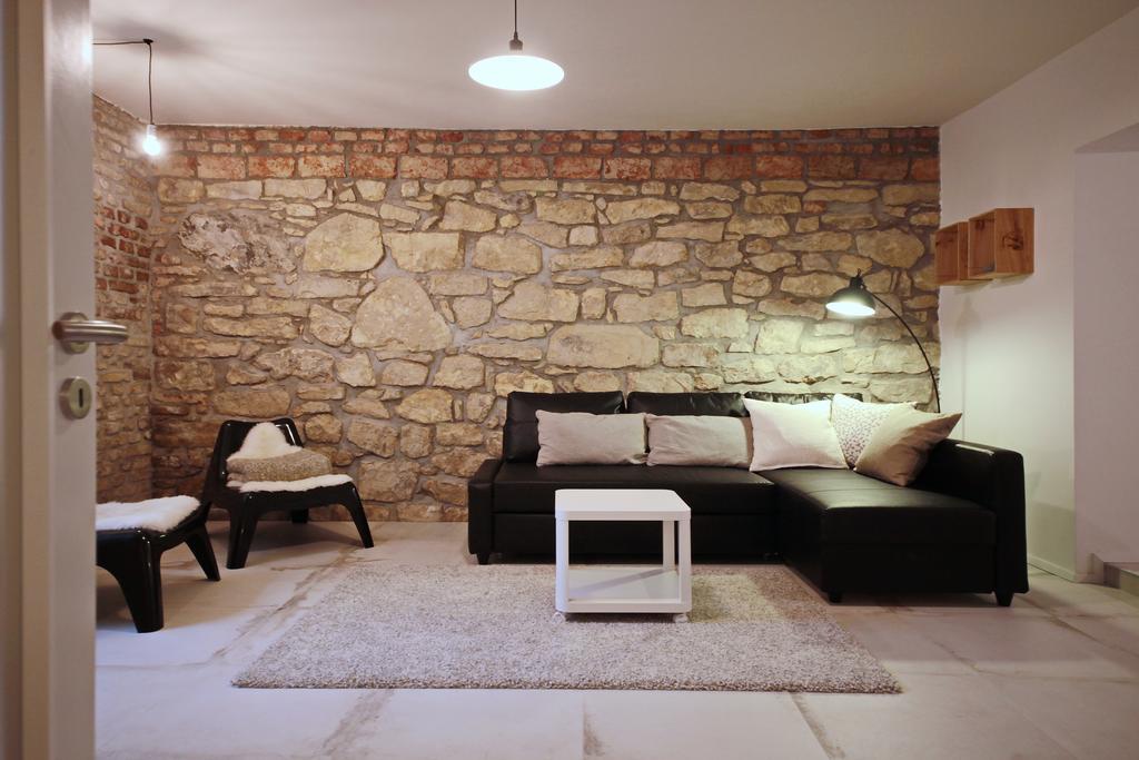 פראג Apartment Kosatcova מראה חיצוני תמונה
