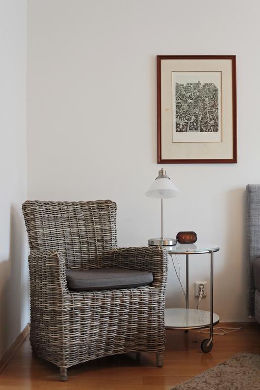 פראג Apartment Kosatcova מראה חיצוני תמונה